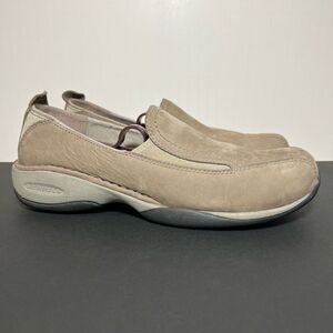 Womens MERRELL Primo Moc II Taupe Brown Slip On Shoes / Size 9